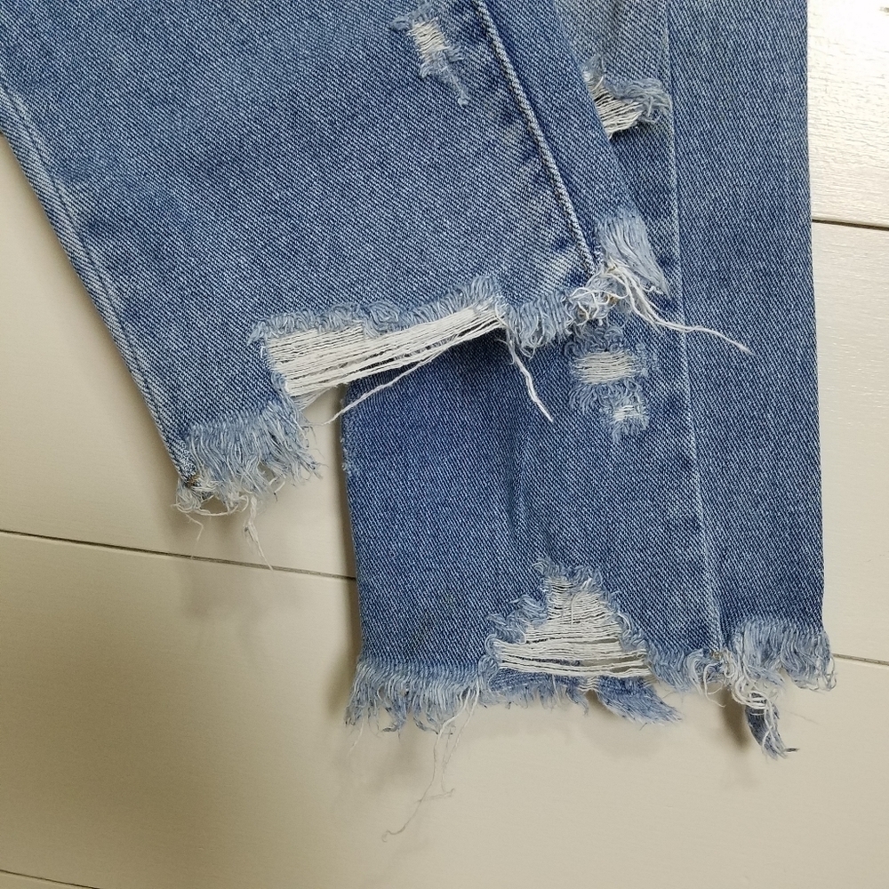 Pacsun Light Wash Distressed Destroyed Boyfriend Button Fly Raw Hem Crop Jean 25 - Picture 5 of 7